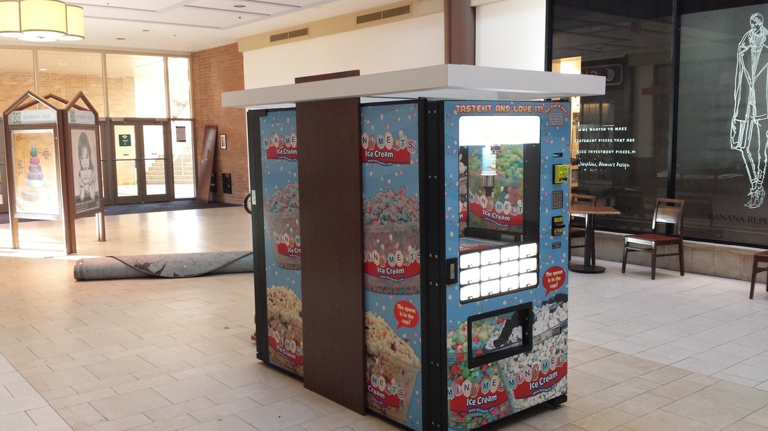 Mini Melts vending machine kiosk at Danbury Fair mall